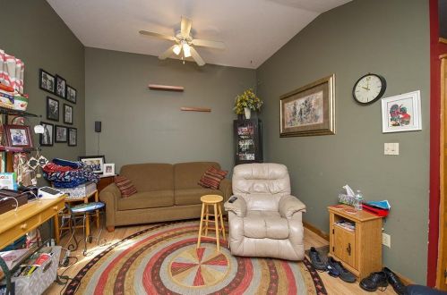 226 Main St, Plaistow NH 03865-3031 exterior