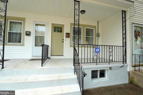 253 Ashmore Ave, Trenton, NJ 08611-1139