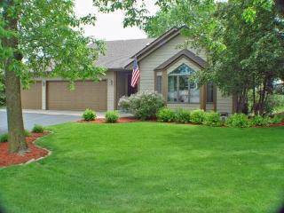 201 Interlachen Way, Stillwater MN  55082-5397 exterior