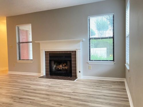 2101 Huntingdon Chase, Atlanta GA  30350-4962 exterior