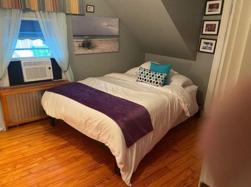 14 Aventine Ave, Providence RI 02904-1211 exterior