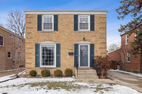 5540 Olcott Ave, Chicago, IL 60656-1749