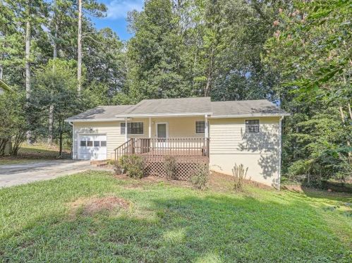 3988 Valley Brook Rd, Lithonia, GA 30039-4280