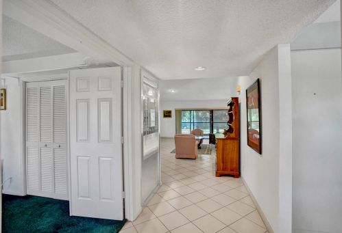 11217 Aspen Gln Dr, Boynton Beach FL 33437-1835 exterior