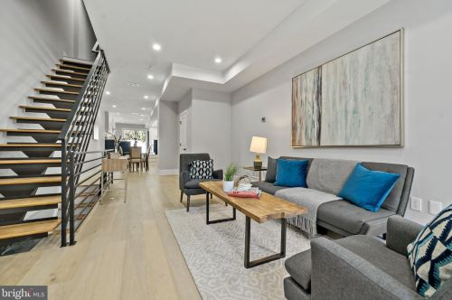 2168 Cumberland St, Philadelphia PA  19125-2245 exterior