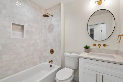 5006 Buffalo Pass, Austin TX 78745-2832 exterior