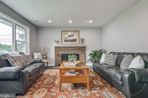 15108 Timberlake Dr, Silver Spring MD  20905-4332 exterior