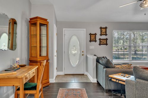 6226 Greenwood Dr, Milton FL  32570-5425 exterior