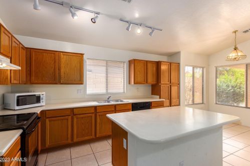 675 Myrtle Dr, Chandler AZ  85248-4481 exterior