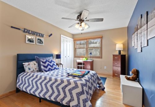 7853 131 St, Saint Paul MN 55124-9703 exterior