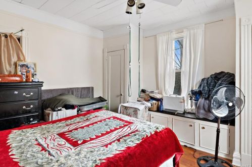 100 Cottage Ave, Mount Vernon NY 10550-1404 exterior