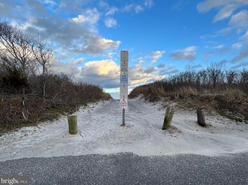 800 Brigantine Ave, Brigantine City NJ  08203-3238 exterior