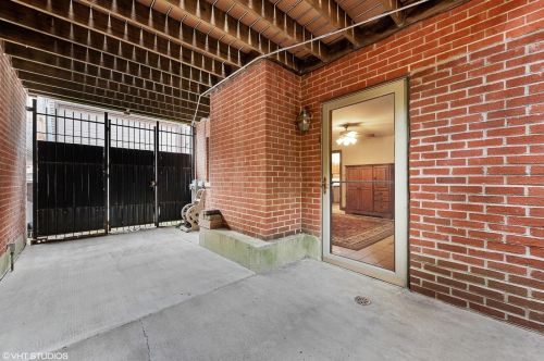 2245 Polk St, Chicago IL 60612-4126 exterior