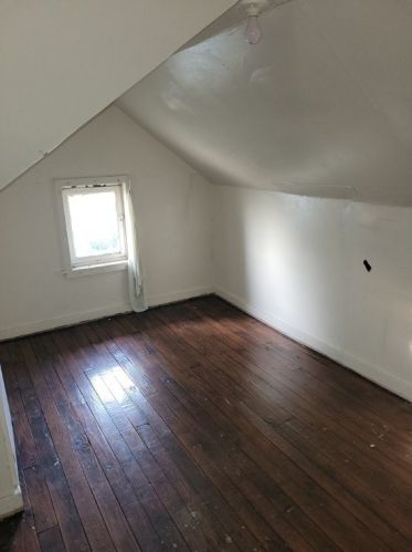 153 Jucunda St, Pittsburgh PA 15210-1658 exterior