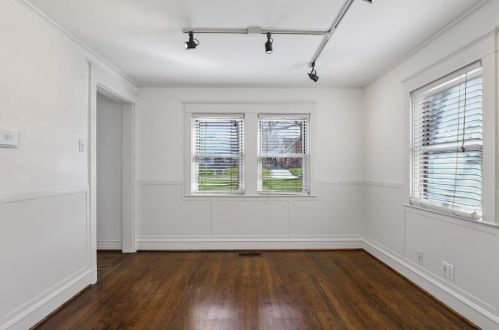 1103 Elmdale Pl, Dallas TX 75224-1301 exterior