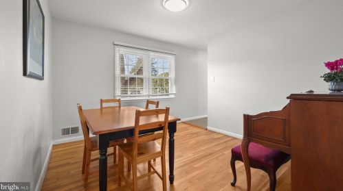 5610 Buckingham Palace Ct, Alexandria VA 22315-4120 exterior