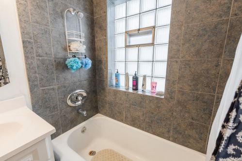 3803 Forest Home Ave, Milwaukee WI  53215-3535 exterior