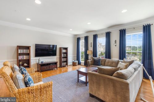 508 Red Raspberry Ter, Leesburg VA  20175-5427 exterior