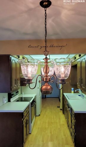 2325 Radcliff Vlg Dr, Grand Rapids MI 49546-7724 exterior