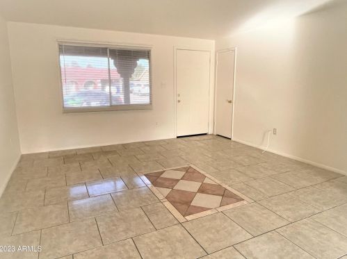 2227 65th Dr, Phoenix AZ  85035-3405 exterior