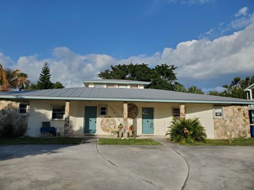 1128 Hernando St, Fort Pierce FL  34949-3321 exterior