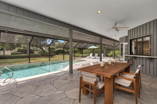 135 Edgemere Way, Naples FL 34105-7107 exterior