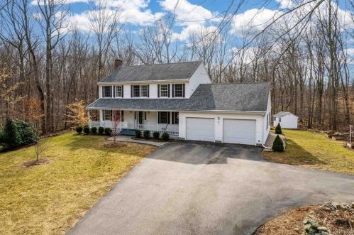 19 Bascom Rd, Exeter, CT 06249-1600