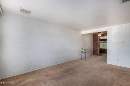 10236 15 Dr, Phoenix AZ 85027-4201 exterior