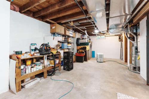 28148 Shr Dr, Gobles MI 49055-9115 exterior