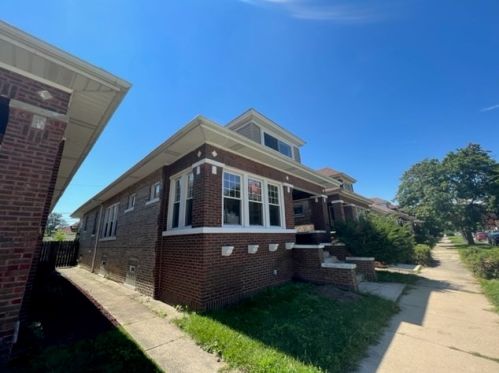 535 88th Pl, Chicago, IL 60619-6825