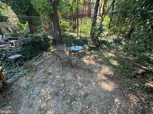 4718 Cedar Ave, Philadelphia PA 19143-2016 exterior