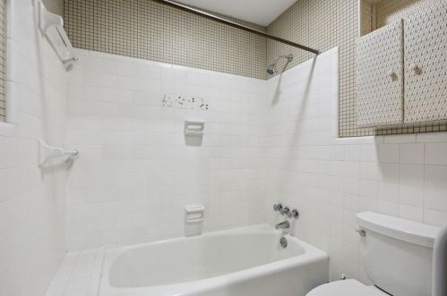 1768 Morris Landers Dr, Atlanta GA  30345-4102 exterior