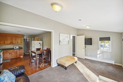 305 Francis St, New Britain CT  06053-3057 exterior