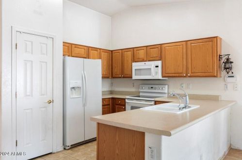 3570 Gleneagle Pl, Chandler AZ 85249-9445 exterior