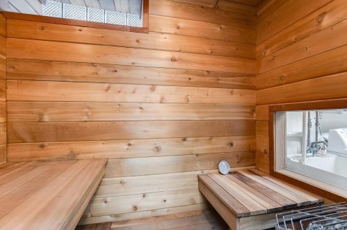 872 Goodrich Ave, Saint Paul MN 55105-3124 exterior