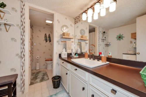 15 April Hl, Montgomery TX 77356-5923 exterior