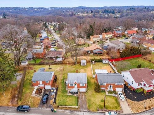 7837 Elm St, Pittsburgh PA 15234-1952 exterior