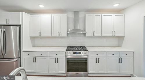 1741 Annin St, Philadelphia PA 19146-3007 exterior