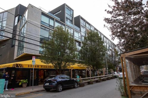 1115 American St, Philadelphia PA 19123-1513 exterior