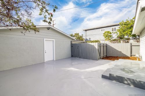 3730 31 St, San Diego CA 92113-2507 exterior