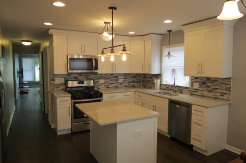 6232 Mcvicker Ave, Chicago IL  60638-4328 exterior