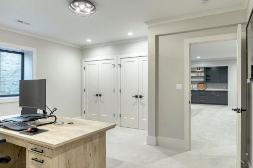 100 Ladue Meadows Ln, Saint Louis MO 63141-7503 exterior