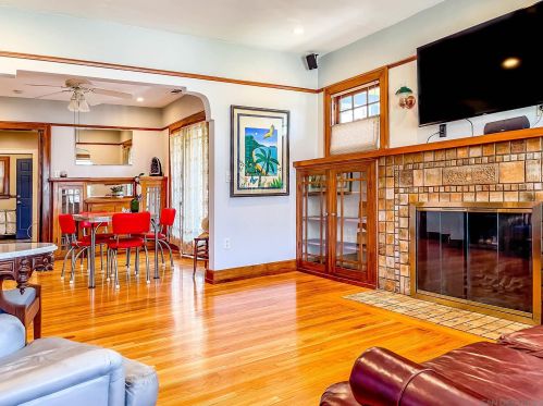 1929-31 31st St, San Diego, CA 92102-1109