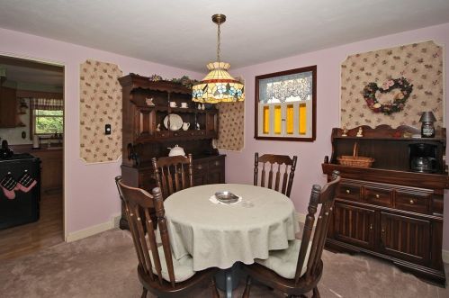 1238 Arrowood Dr, Pittsburgh PA 15243-1804 exterior