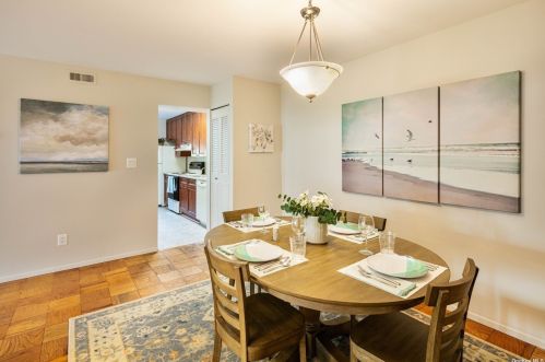 410 Marine Ln, Babylon NY  11704-8209 exterior