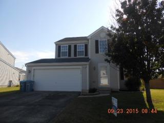 1870 Cattail Cir, Aurora, IL 60504-4821