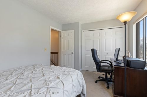 5874 Okemos Rd, Haslett MI 48840-9562 exterior