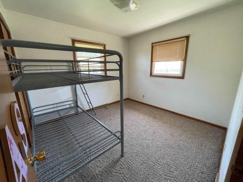 3211 Mero St, Manitowoc WI  54220-4340 exterior