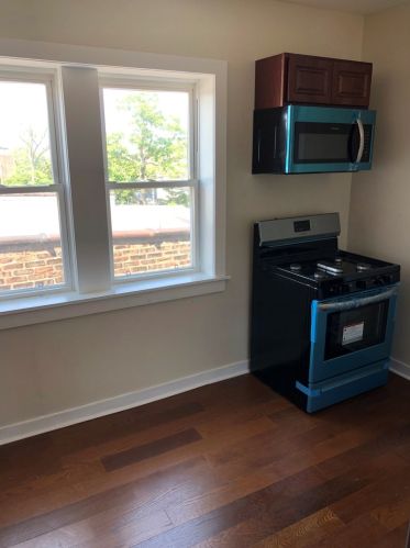 7845 Marshfield Ave, Chicago IL 60620-4332 exterior