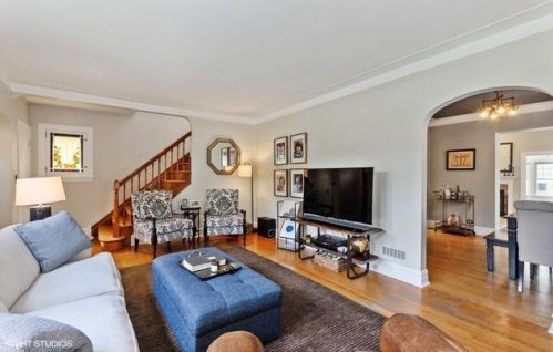 6714 Thorndale Ave, Chicago IL 60631-3149 exterior